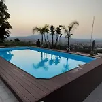 Mola فندق مبيت وإفطار 4*
