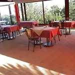 Mola Bed & Breakfast 4*