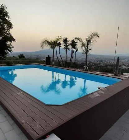 莫拉别墅住宿加早餐旅馆 住宿加早餐酒店 4*