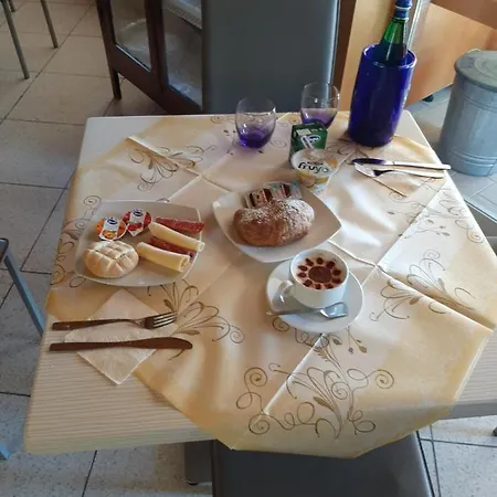 莫拉别墅住宿加早餐旅馆 4* Corbara (Campania)