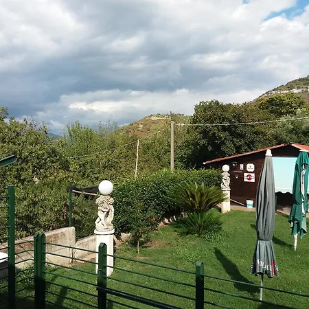 莫拉别墅住宿加早餐旅馆 4*