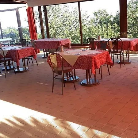 莫拉别墅住宿加早餐旅馆 住宿加早餐酒店 4*