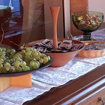 Mola Alojamento de Acomodação e Pequeno-almoço Corbara (Campania)