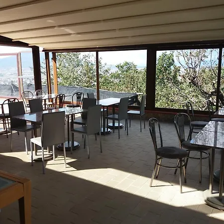 Mola Alojamento de Acomodação e Pequeno-almoço