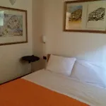Mola 4*
