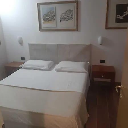 Mola 4* Corbara (Campania)