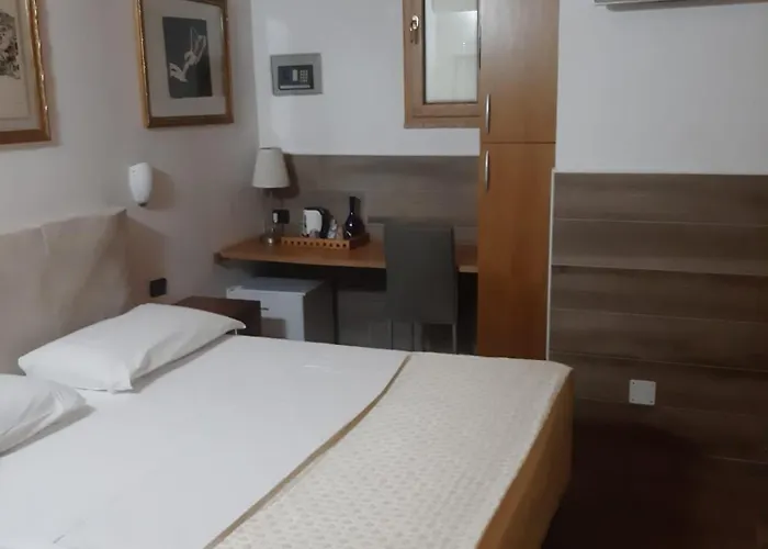 Mola 4* Corbara (Campania)