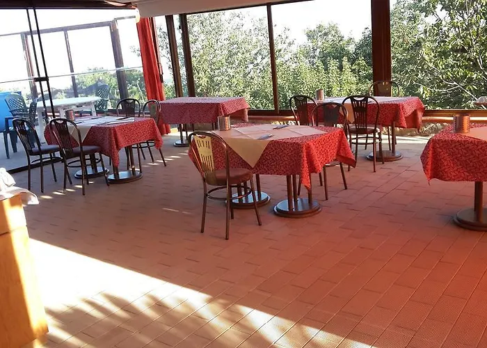 Mola Alojamento de Acomodação e Pequeno-almoço 4*