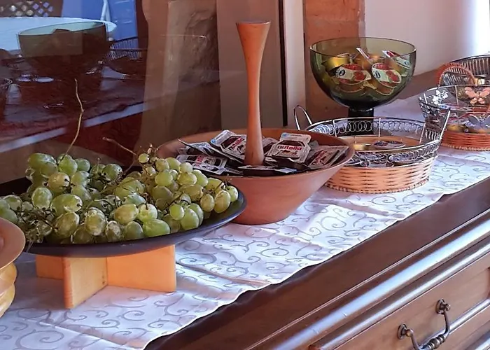 Mola Alojamento de Acomodação e Pequeno-almoço Corbara (Campania)